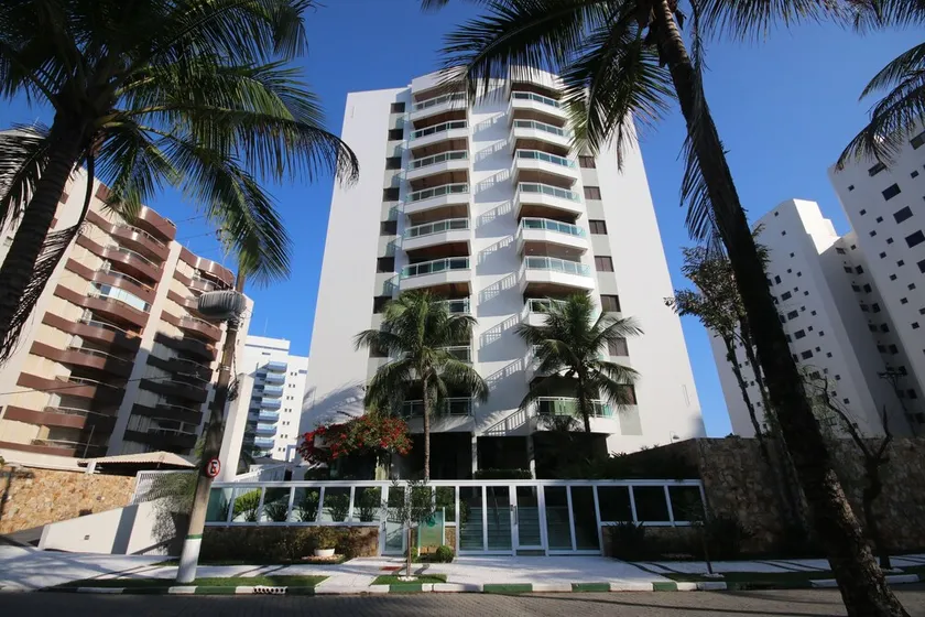 Beautiful 3-Bedroom Apartment (1 suite) - Module 6 - Riviera de São Lourenço - 200m from the Beach - Image 1