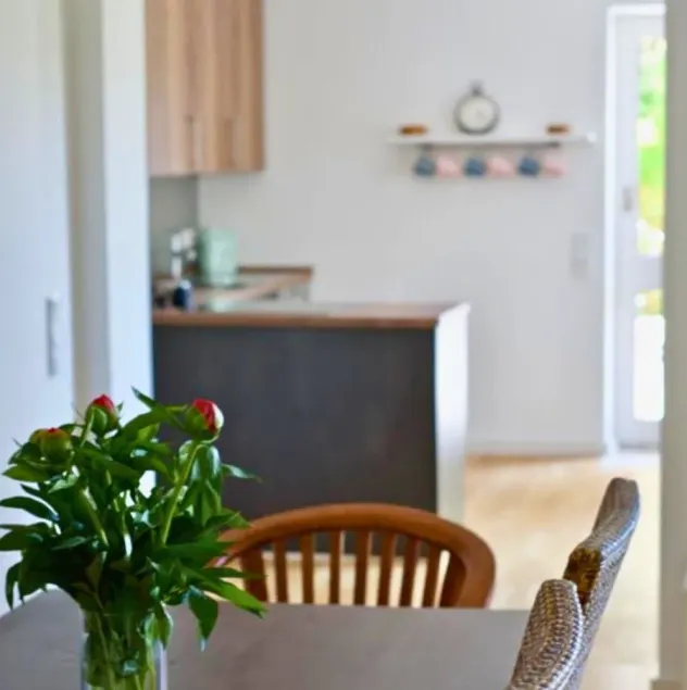 Beautiful, bright apartment with terrace - Image 1