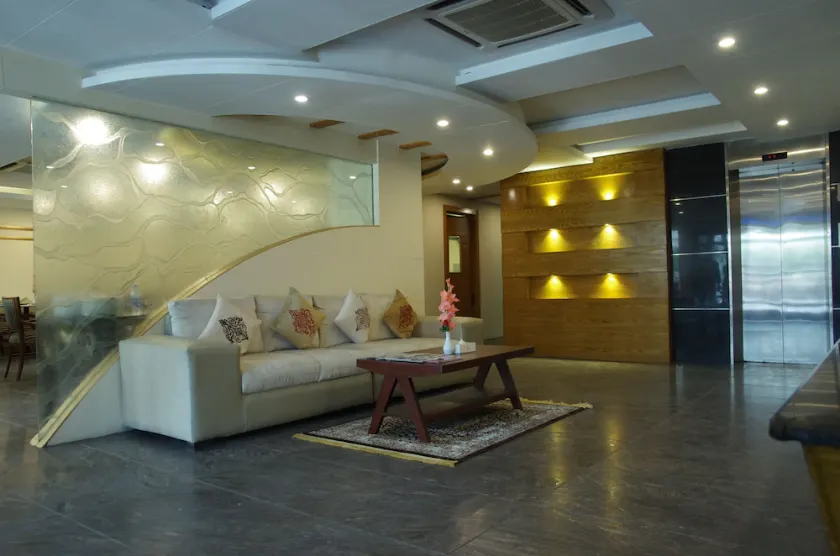Heaven Hotel - Image 1