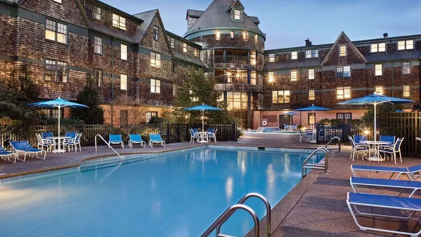 Experience Timeless Charm at Club Wyndham Long Wharf - 2 Bd. Deluxe - Image 1