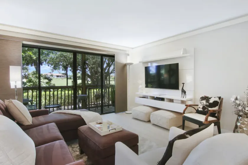 PGA National Golf Villa, Golf Views, Pool, Beaches, Walk to Resort, Spa, Dining - Image 1