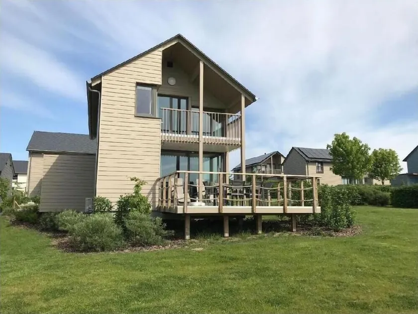 Wonderfull Villa ligger precis i närheten av Eau d'Heure-sjön - Image 1