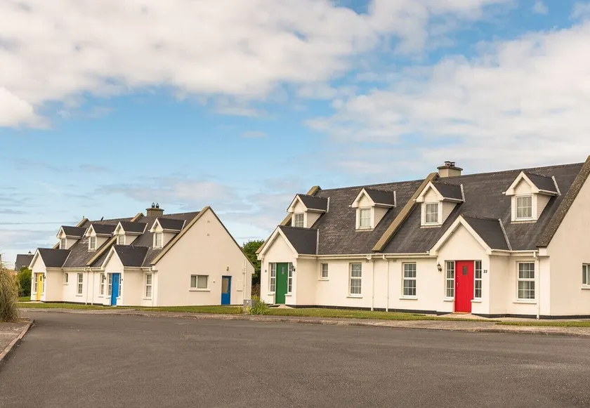 Ballybunion Holiday Cottages No 7 - Image 1