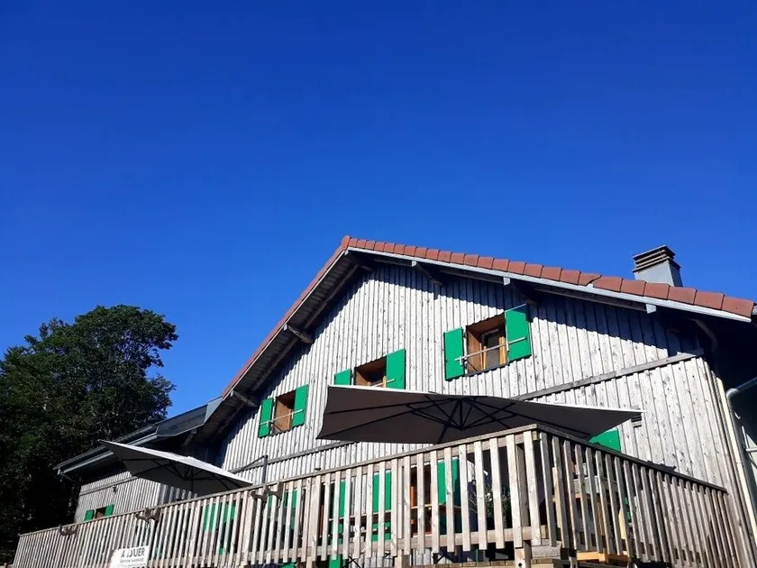 Chalet 16 pers located at the top of the Ballon d'Alasce near the reception house - Image 1