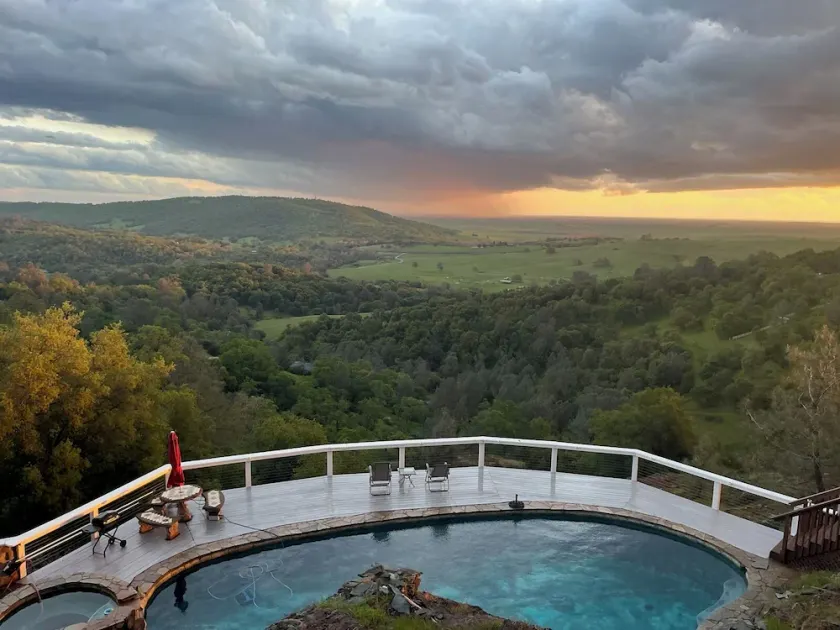 Breathtaking view of the Hills with HotTub, Pool and Pool Table - Image 1
