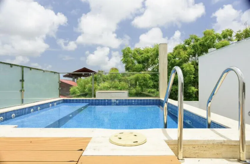 PropertyOne: Entire Home with private swimming pool and jacuzzi. - Image 1