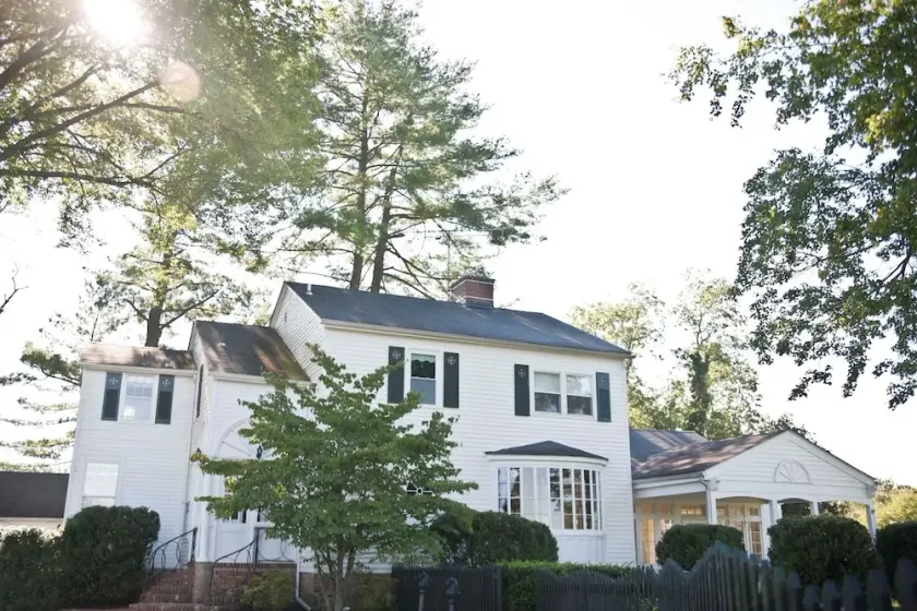 Come Experience our Regenerative Farm in our historic and renovated Manor House. - Image 1