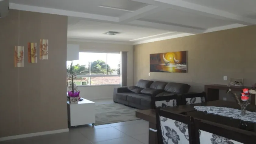 Great 3-bedroom apartment with ensuite bathroom, views, and close to Brava beach, north of the island. - Image 1