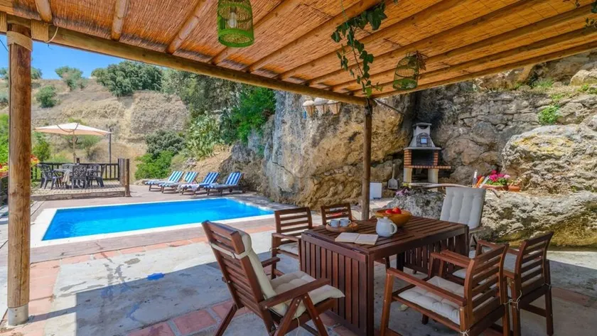 Ländlich, Pool, Fluss, 1-8, Andalusien, WIFI, Jacuzzi, Alhambra, Wandern - Image 1