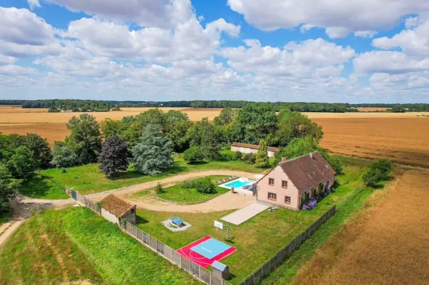 Crazy Villa Chalonie 28 - Heated pool - Soccer - Basket - 2h Paris - 30p - Image 1