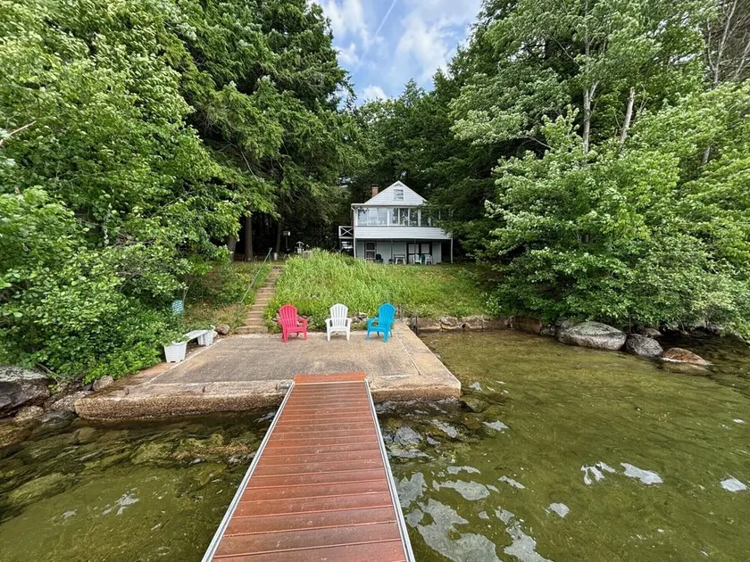 Summer Breeze on Lake Winnisquam.  Pet Friendly! - Image 1