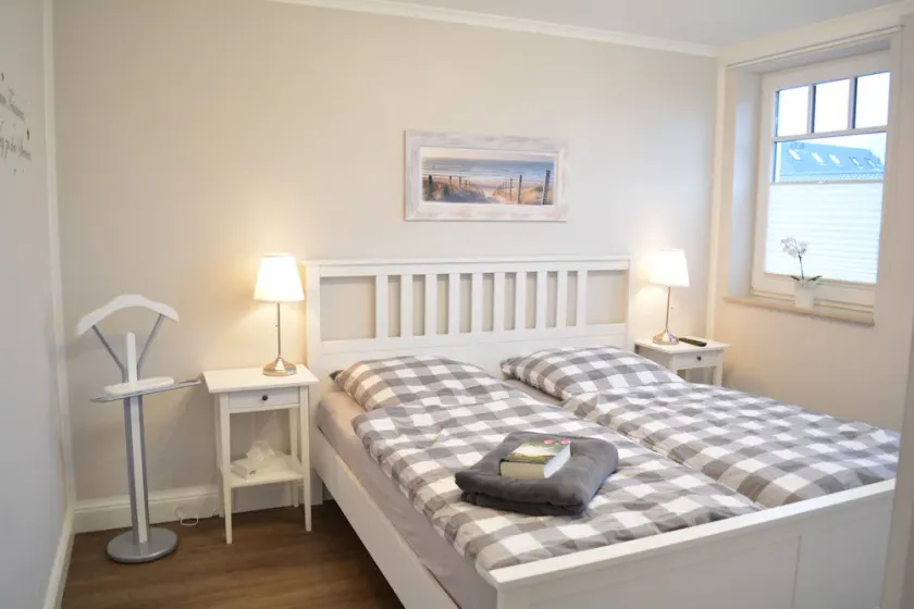 Ferienwohnung/App. für 5 Gäste mit 75m² in Börgerende (26674) - Image 1