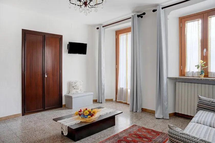 Ferienhaus 'Pin E Cele' mit Bergblick, privater Terrasse und Balkon - Image 1