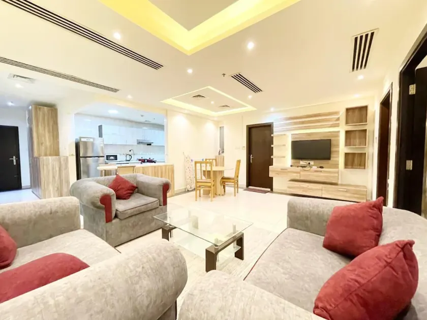 COZY AND LOVELY 2 BEDROOMS APARTMENT IN DUBAI - Image 1