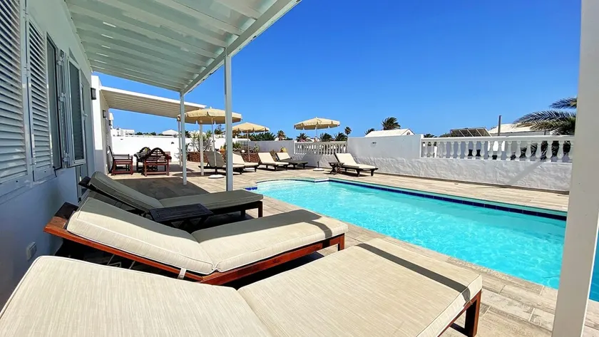 3 Bett 2 Bad mit beheiztem Pool, Wifi, Whirlpool, A / C, Billardtisch, T-Tennis, Sky Tv - Image 1