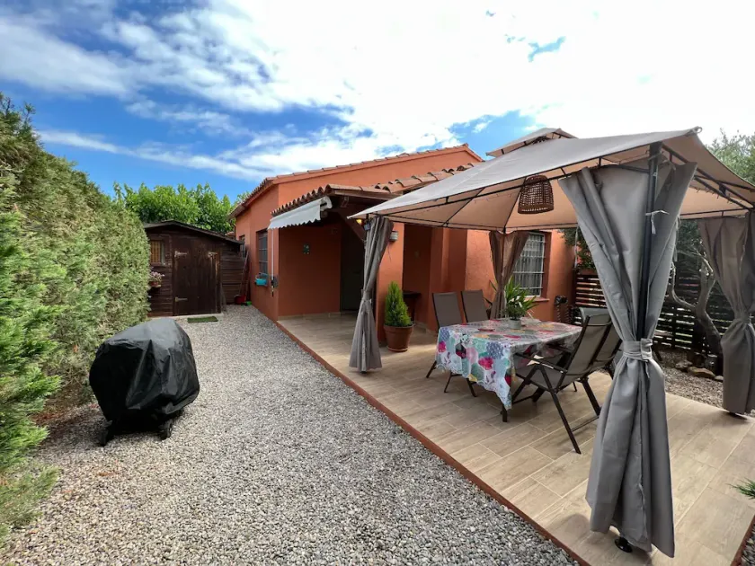 Gregal 122 - A/C, pool and fenced garden - Image 1
