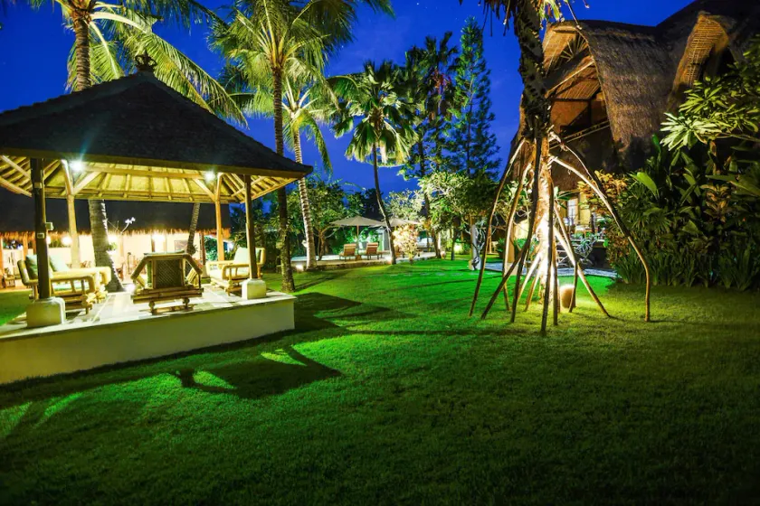Schöner Osten Bali. - Image 1