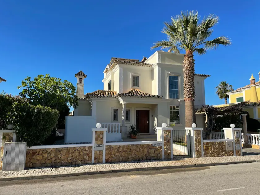 Algarve, Almancil: Fullständigt avskild villa, privat pool, GB / D / NL / F-tv - Image 1