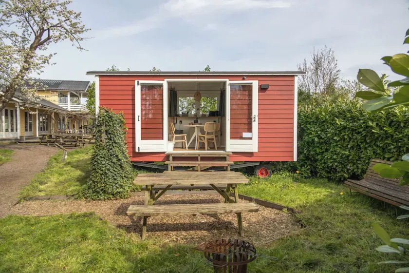 Tinyhouse Voordek - Lakes of Vinkeveen near Amsterdam - Image 1