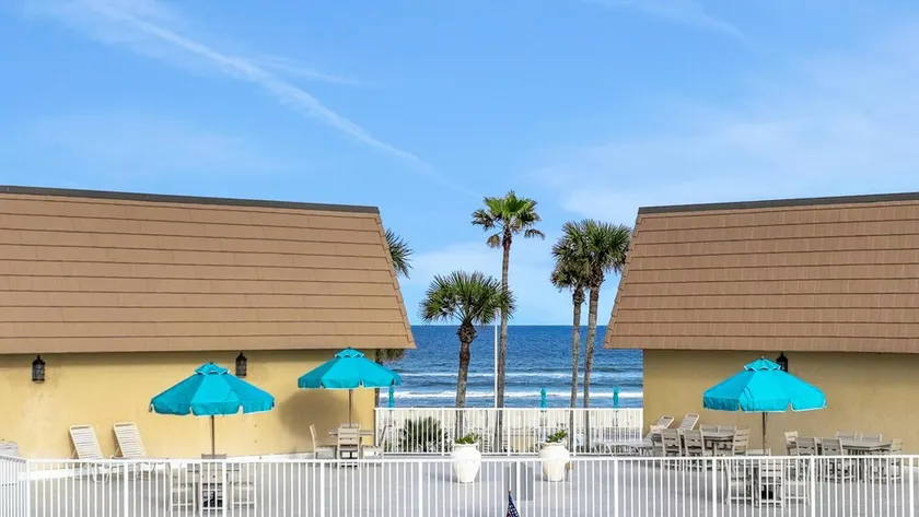 Ground Floor, Ocean views, steps from the sand, High end vacation home - Image 1