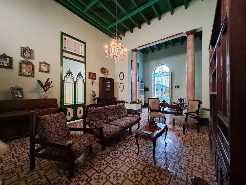 Casa Miriam Hostal Colonial - Image 1