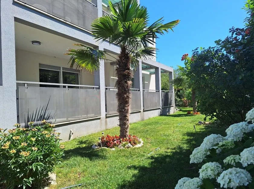 One Bedroom Apartment Enelani A1 - Image 1