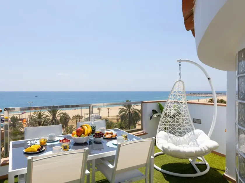 25km From Barcelona Front beach apartment.mat17 - Image 1