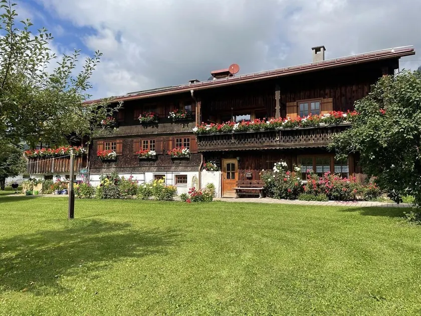 Landhaus Tuffentsammer - Image 1