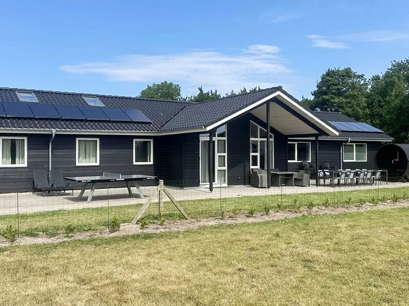 10 Person Holiday Home in Romo - Image 1
