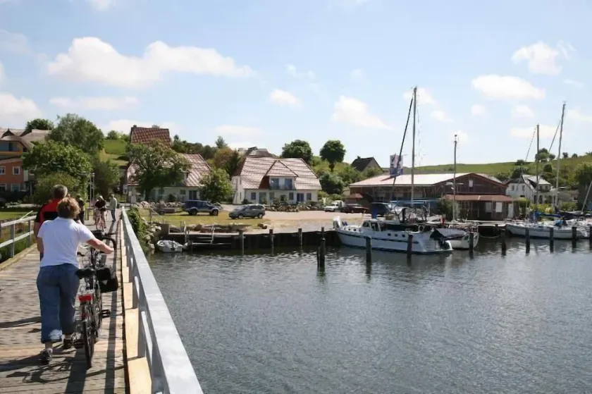 Ferienhaus am Yachthafen - Image 1