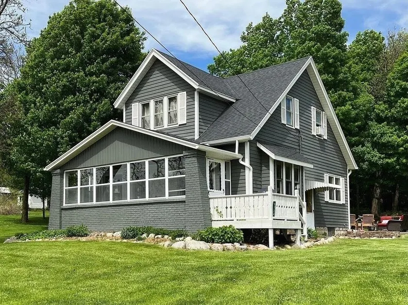 House 7 beds, 2 baths Farms Stay at a Pygmy Goat Farm in Byron Center, Michigan - Image 1