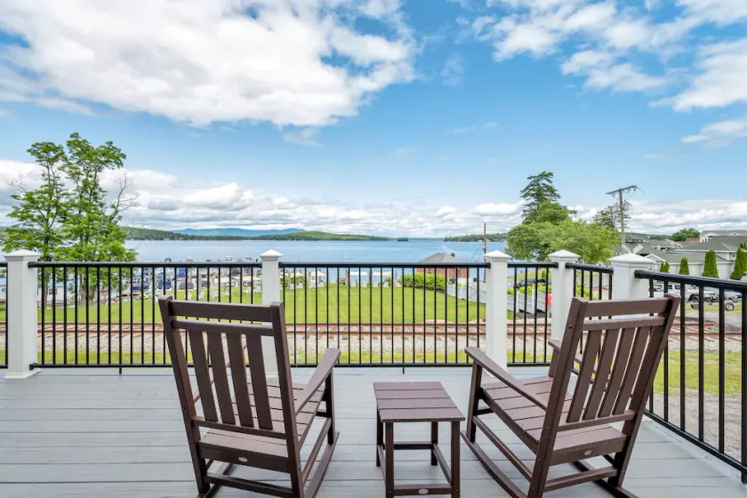 🌟 Exciting Lakefront Getaway Awaits – Your Ultimate Vacation Experience! 🏡🌊 - Image 1
