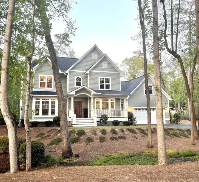 Newly updated home near Pinehurst resort & No. 2 clubhouse!\n - Image 1