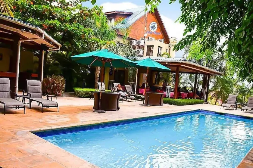 Elite Hotel Haiti - Image 1