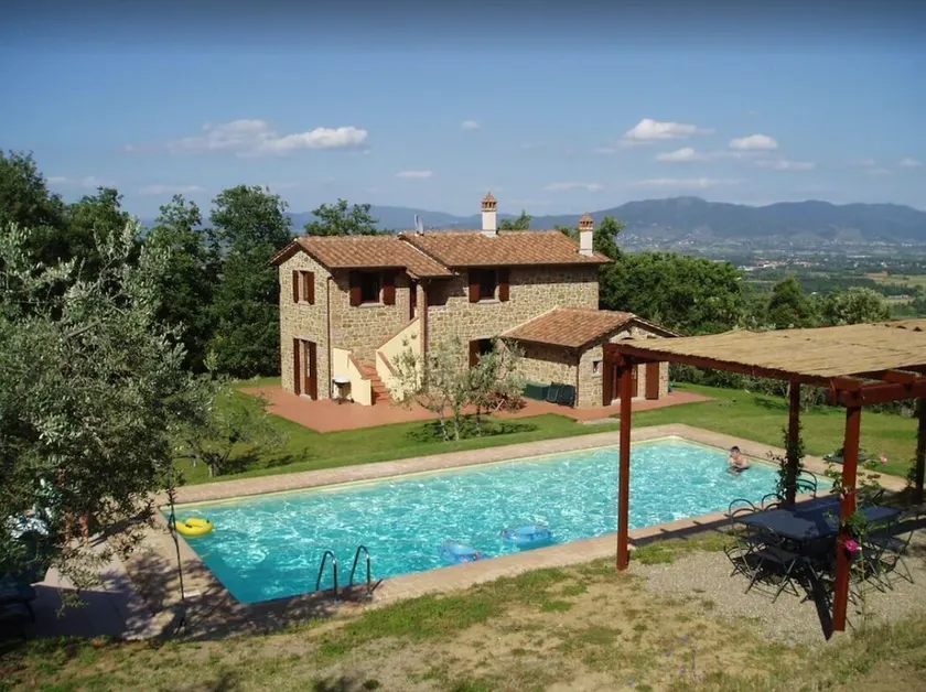 Secluded Villa, private heated Pool, Wi-fi and TV. Secure Payment - Image 1