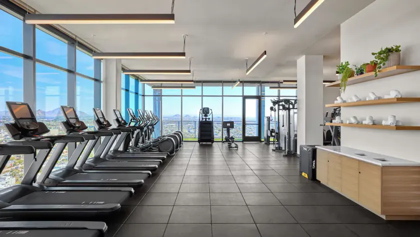 Global Luxury Suites at Downtown Phoenix - Image 1