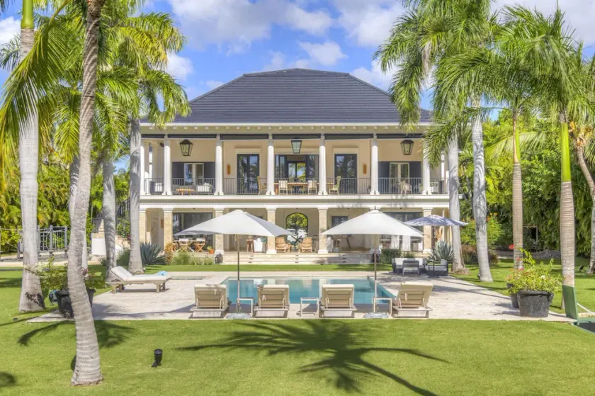 Villa Serenity - Exceptional Beach Villa - Image 1