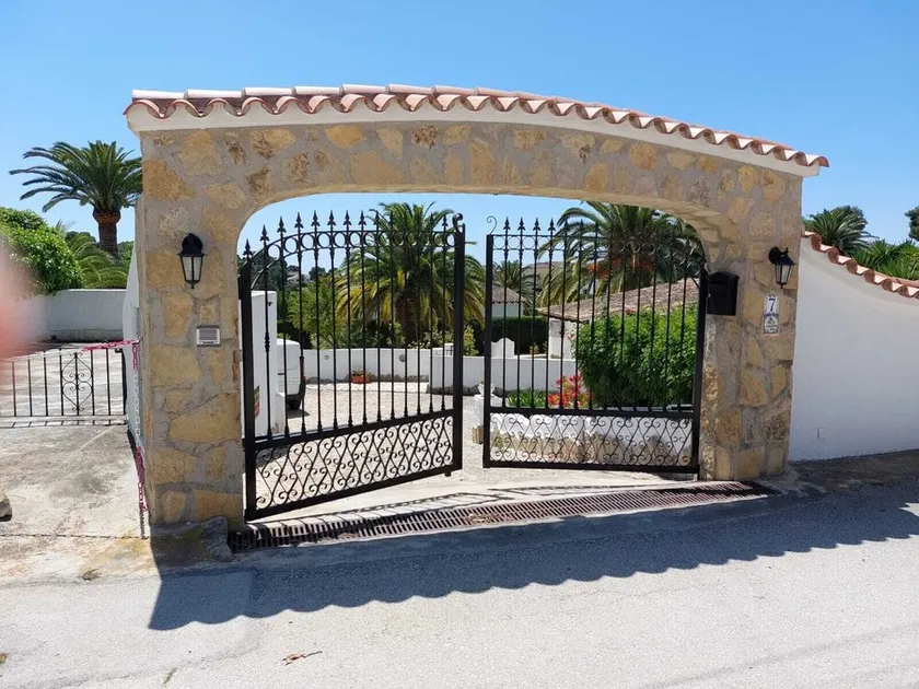 Casa Flora Moraira: 3 rooms, private pool and parking, wifi, near beaches - Image 1