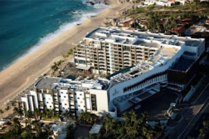 Garza Blanca Resort Luxurious Oceanfront sweet next to beach in Cabo San Lucas - Image 1