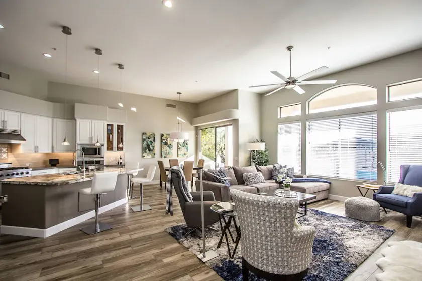Locations a \"10\" ! and remodeled !. - Image 1