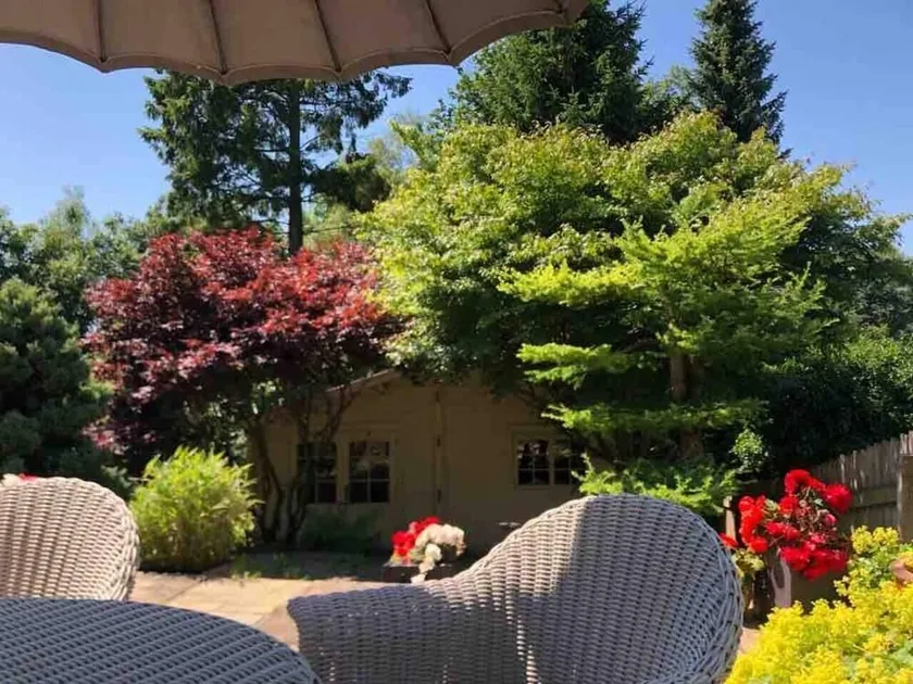 Cottage Hurst Green Sleeps 4, Views - Image 1