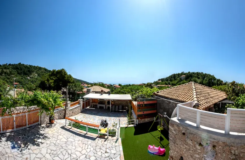 Stoned Traditional House just 3km from amazing beaches - Image 1