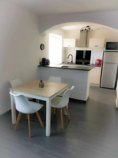 Appartement à la Campagne Avec 2 Chambres! Idéal Pour se Reposer! - Image 1