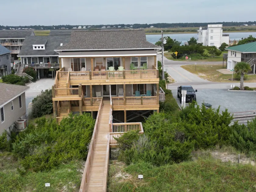 \"Stress fri ved havet '- Oceanfront, Topsail Beach - Image 1