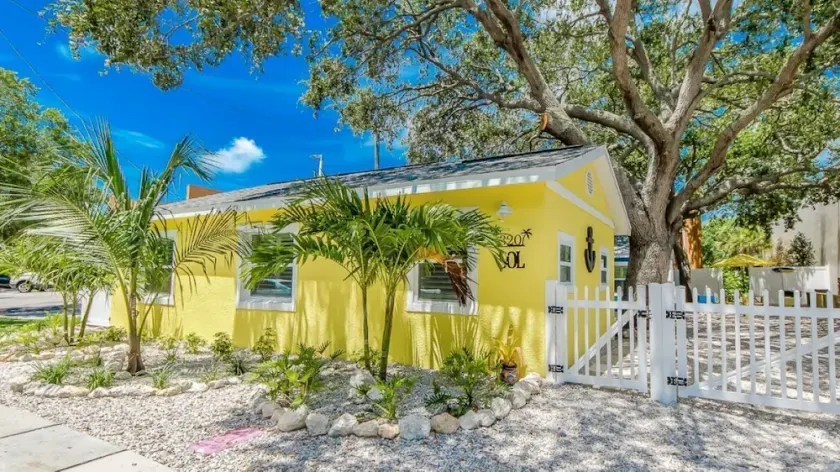 SOL Cottage, Best Experience in IRB, new AC, totally remodeled, free parking - Image 1