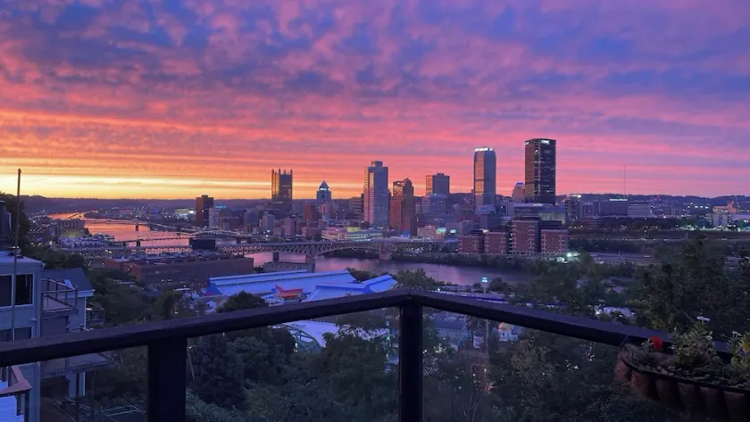 Beautiful Hillside Home with Incredible City Views!! Great Location and Privacy! - Image 1