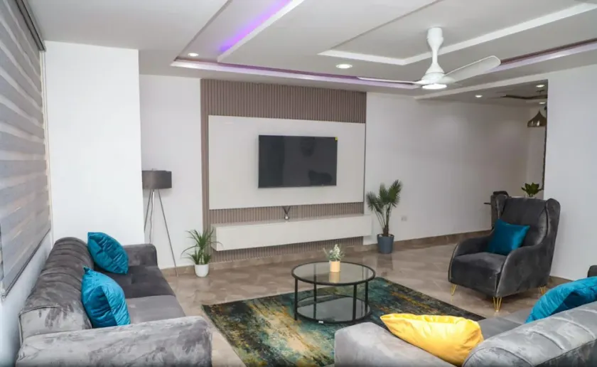 Luxecom Apartments, Enjoy Comfort & Affordability! - Image 1