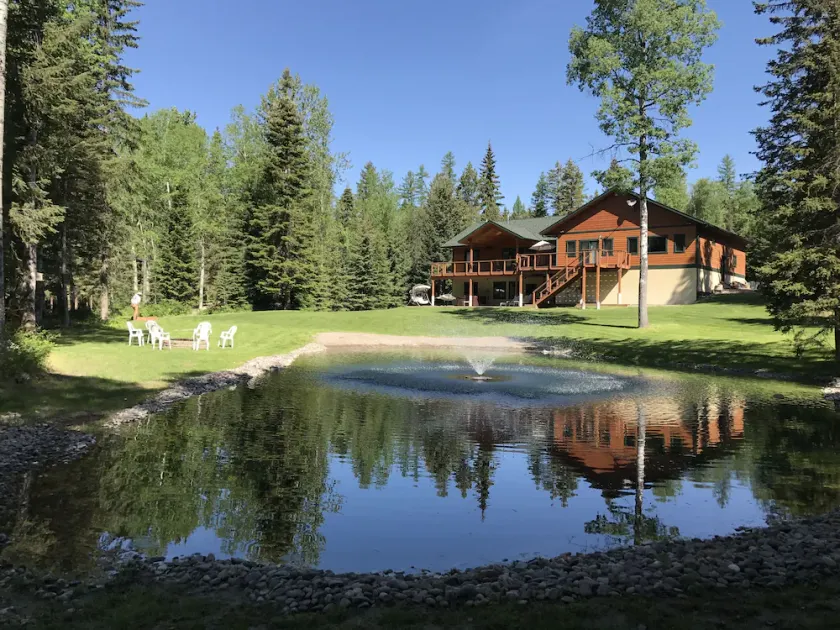 Glacier Tamarack Tranquility Grand Home and  Serene Home located on 7 acres - Image 1