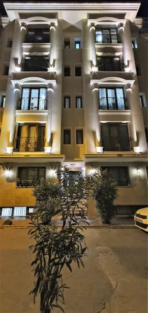 Taksim Flat - Image 1