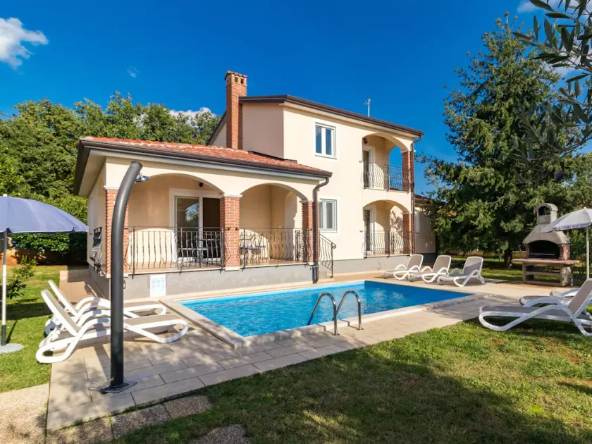 Ferienhaus Lara by Interhome - Image 1